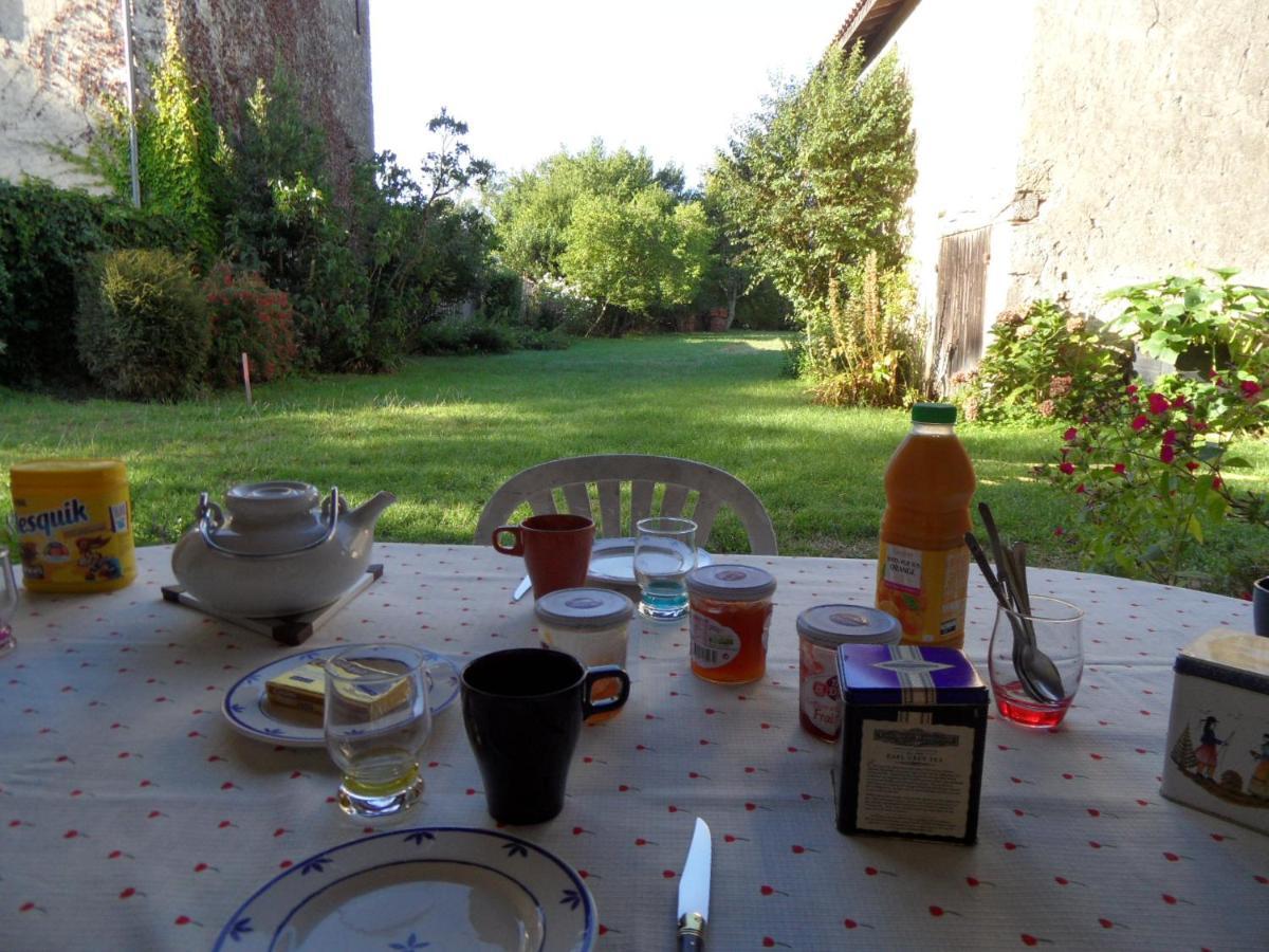 לינה וארוחת בוקר Auros U Campana מראה חיצוני תמונה